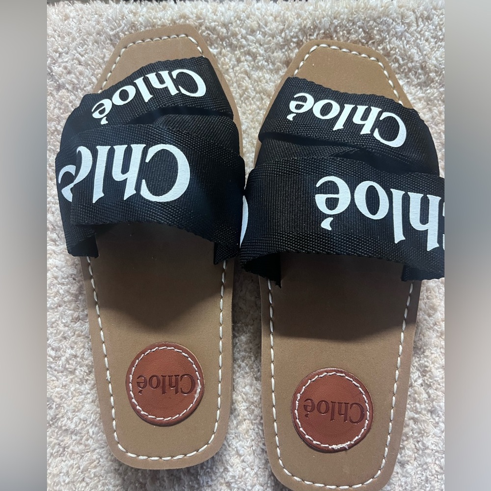 Woody Flat Logo Ribbon Slide Sandals